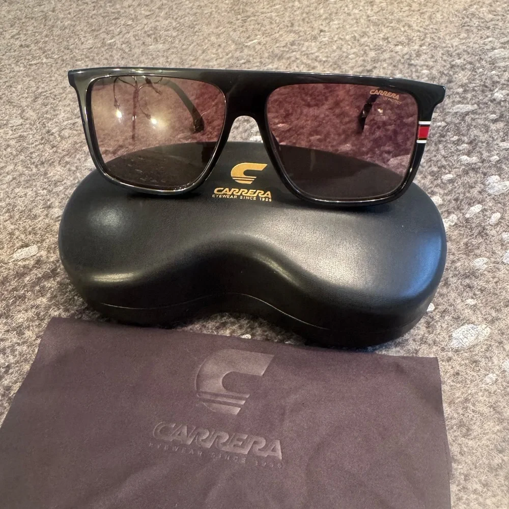 Carrera Black Sunglasses with Brown Gradient Lenses and Red Accent - Picture 8 of 8